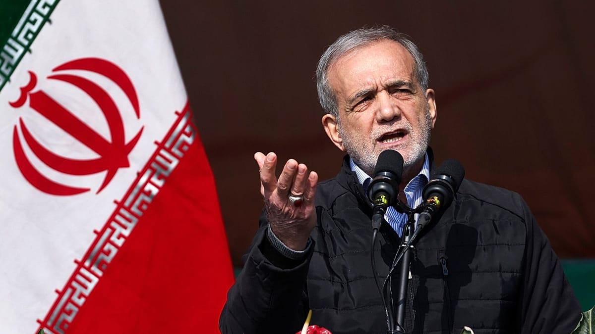 روایت پزشکیان از دیدار با مجتبی خامنه‌ای: دو ساعت و نیم و بی‌واسطه گفتگو کردیم