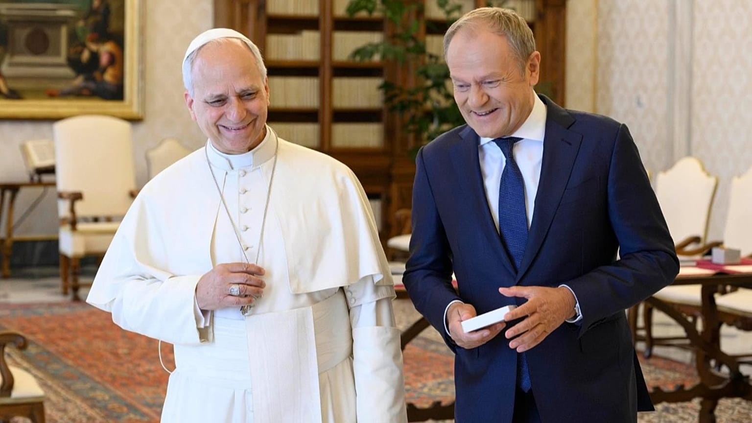Premier Donald Tusk podczas audiencji u papieża Leona XIV w Watykanie. 07.05.2026 r.