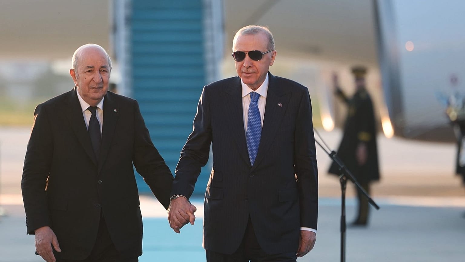 Erdoğan ve Tebbun, Esenboğa Havalimanı'nda
