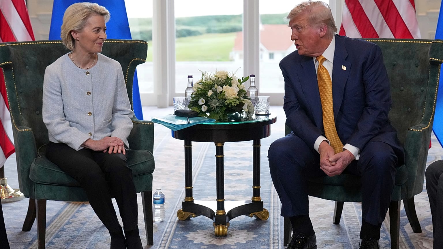 Von der Leyen e Trump in Scozia, il 27 luglio 2025