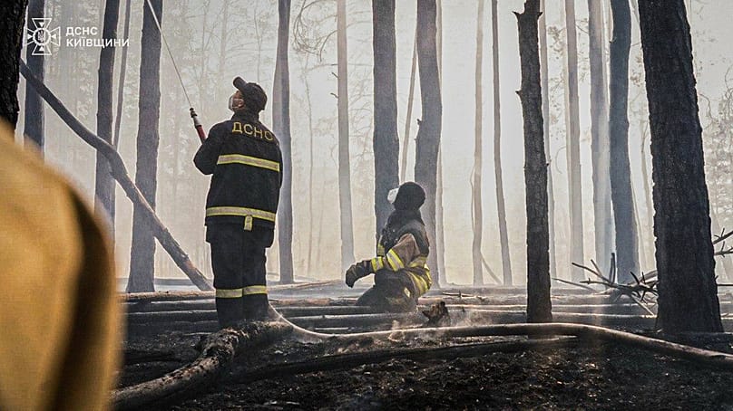Incendio forestal en la zona de exclusión alrededor de la central nuclear de Chernóbil, 8 de mayo de 2026.