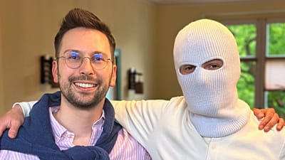 Brandenburger AfD-Politiker Dennis Hohloch und rechtsextremer Influencer "Shlomo Finkelstein", 8. Mai 2026