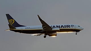 A Ryanair Boeing 737 approaches for landing