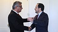 Χειραψία Νίκου Χριστοδουλίδη και Τουφάν Έρχιουρμαν κατά τη συνάντησή τους στις 8/5/2026