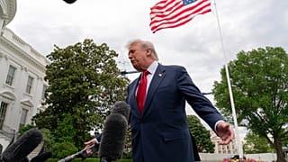 Donald Trump erklärte vor Journalisten, ein Abzug US-amerikanischer Soldaten aus Deutschland nach Polen sei möglich.