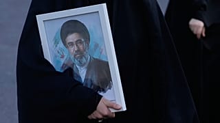 تصویر مجتبی خامنه‌ای