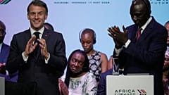 Il Presidente francese Emmanuel Macron e il Presidente keniota William Ruto a Nairobi l'11 maggio 2026