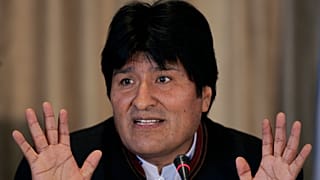 Archivo: El expresidente de Bolivia, Evo Morales en una conferencia de prensa en Buenos Aires, enero de 2008