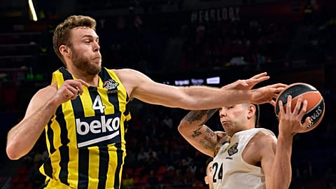 Fenerbahce Beko Atina'da düzenlenecek Dörtlü Finalde mücadele edecek.