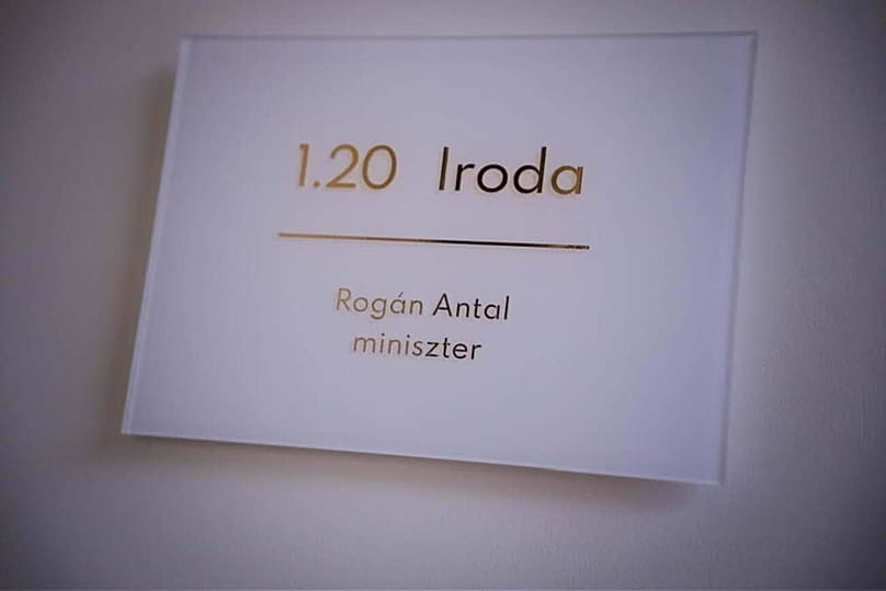 Rogán Antal irodája