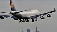 A Lufthansa aircraft approaches the airport in Frankfurt, Germany, Tuesday, 28 April 2026.