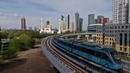 Cazaquistão lança metro ligeiro autónomo após 10 anos de espera