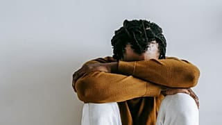A new study suggests naming emotions may be especially helpful for people with higher autistic traits because it can reduce feelings of uncertainty and anxiety.