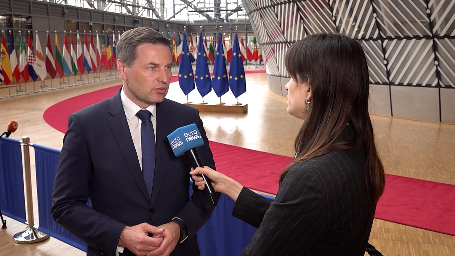 Hanno Pevkur? Estonian Defence Minister & Angela Skujins, Euronews