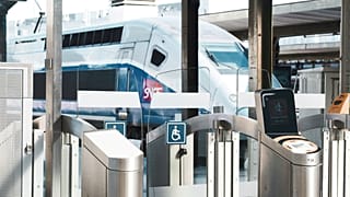 Tornelli d’accesso a Parigi
