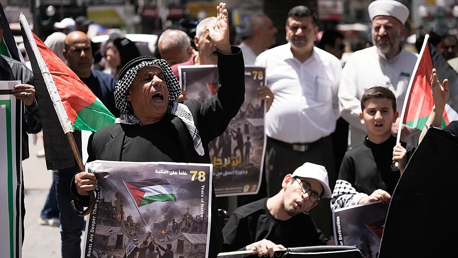 فلسطينيون يشاركون في فعالية لإحياء الذكرى الـ78 للنكبة في نابلس بالضفة الغربية، الاثنين 11 مايو 2026.