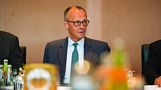 Bundeskanzler Friedrich Merz leitet am Mittwoch, dem 13. Mai 2026, die Kabinettssitzung im Bundeskanzleramt in Berlin.