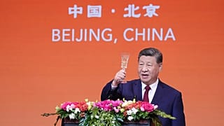 Chinese President Xi Jinping proposes a toast during a state dinner with President Donald Trump at the Great Hall of the People in Beijing, 14 May, 2026