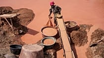 Cameroun : découverte de près de 200 sociétés illégales d'extraction d'or