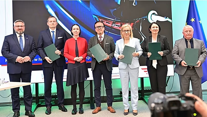 A megállapodás 2026. május 13-i aláírása