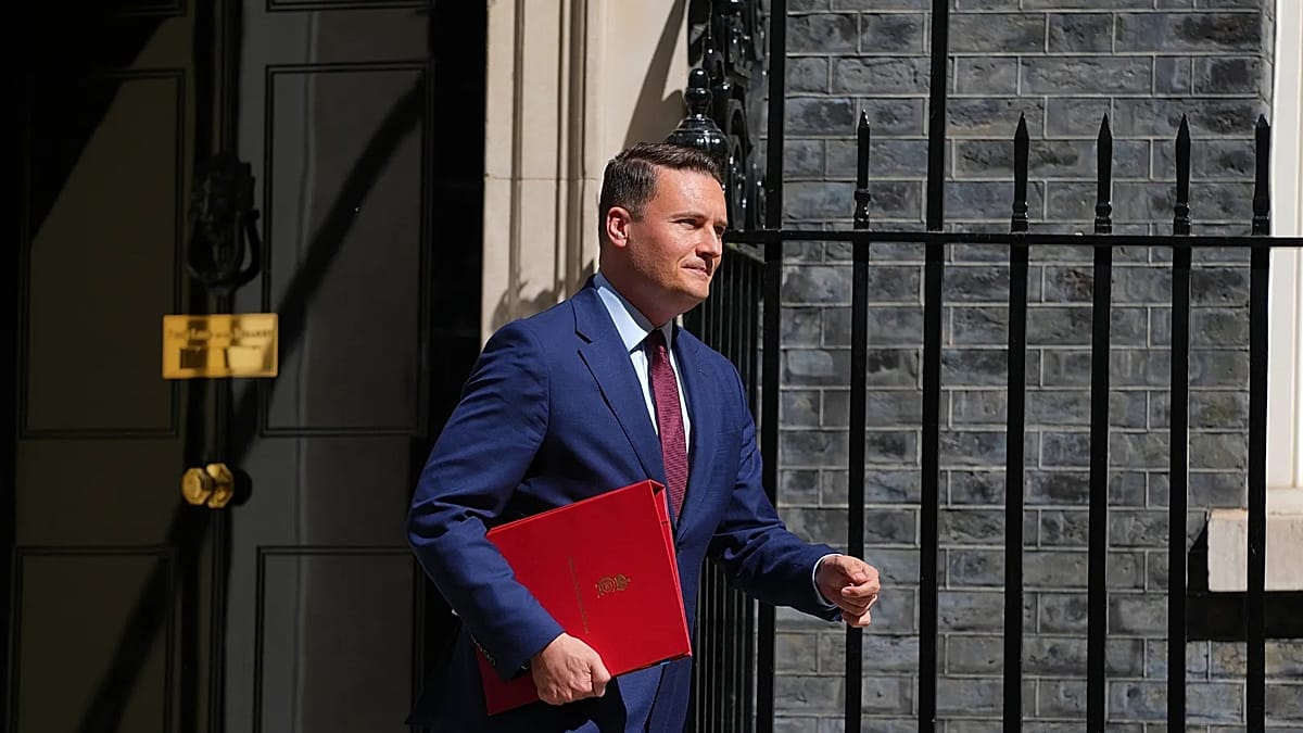 UK health minister Wes Streeting resigns, saying he has lost confidence in Starmer