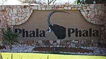 South Africa: Opposition parties pile pressure on Ramaphosa
