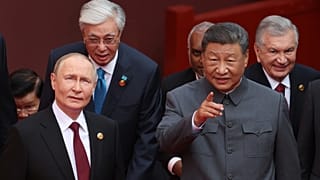 Владимир Путин и Си Цзиньпин на параде в Пекине, 3 сентября 2025.