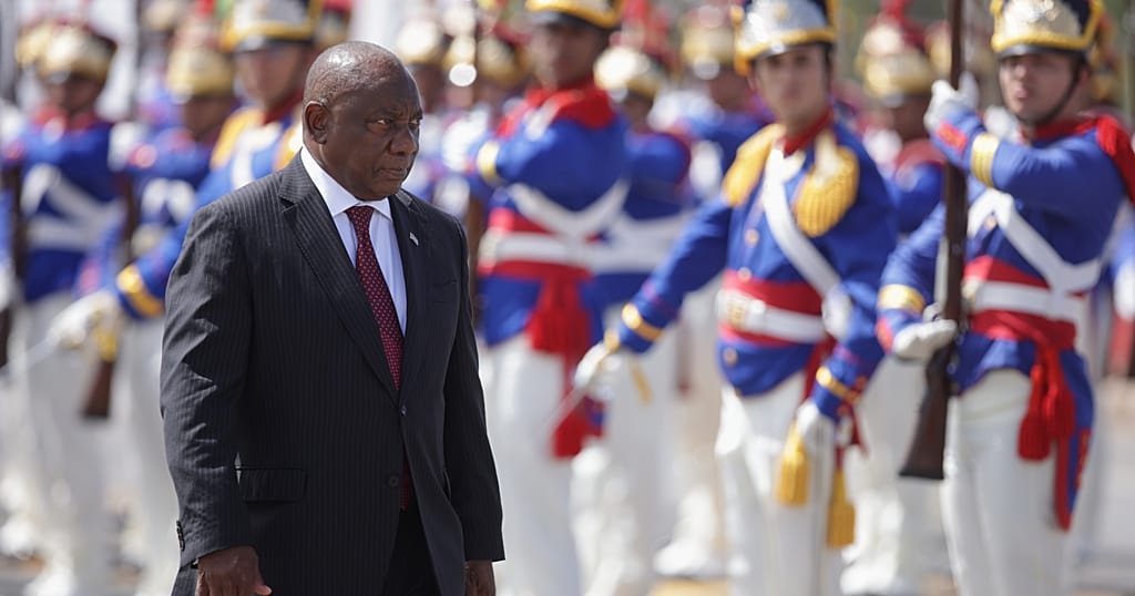 In turmoil facing the threat of impeachment, Ramaphosa supported by the ANC