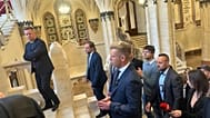 Magyar Péter kormányfő a Miniszterelnöki Kabinetiroda eddigi épületében 2026. május 15-én