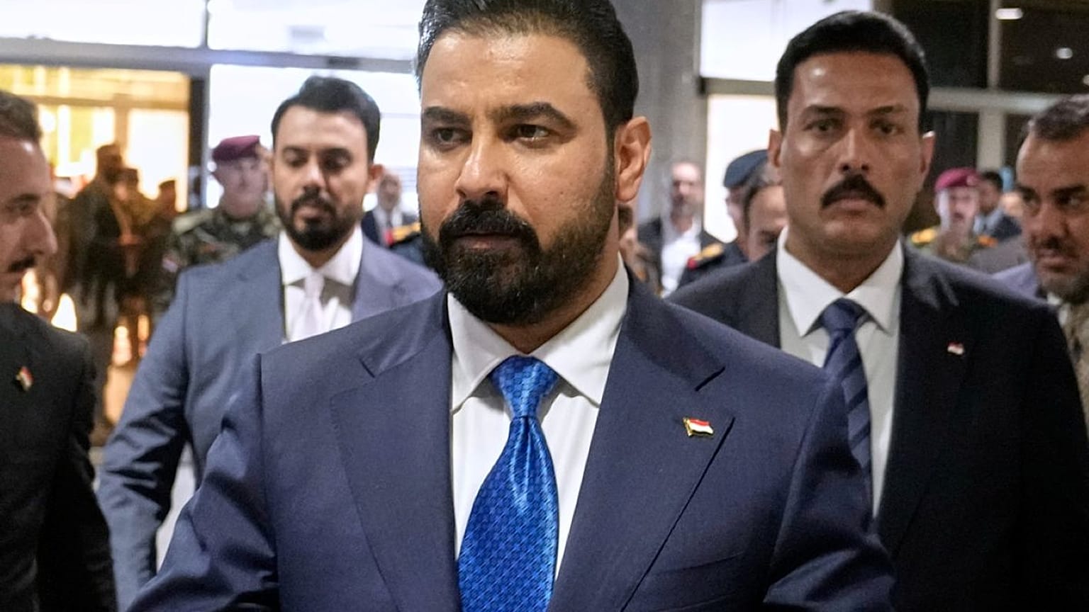 رئيس الوزراء العراقي علي الزيدي يصل إلى البرلمان العراقي، العراق، يوم الخميس 14 مايو/أيار 2026.