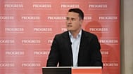 Ο Wes Streeting μιλάει στο Συνέδριο Προόδου στο Convene στο Λονδίνο, Σάββατο 16 Μαΐου 2026. (Jeff Moore/PA μέσω AP)
