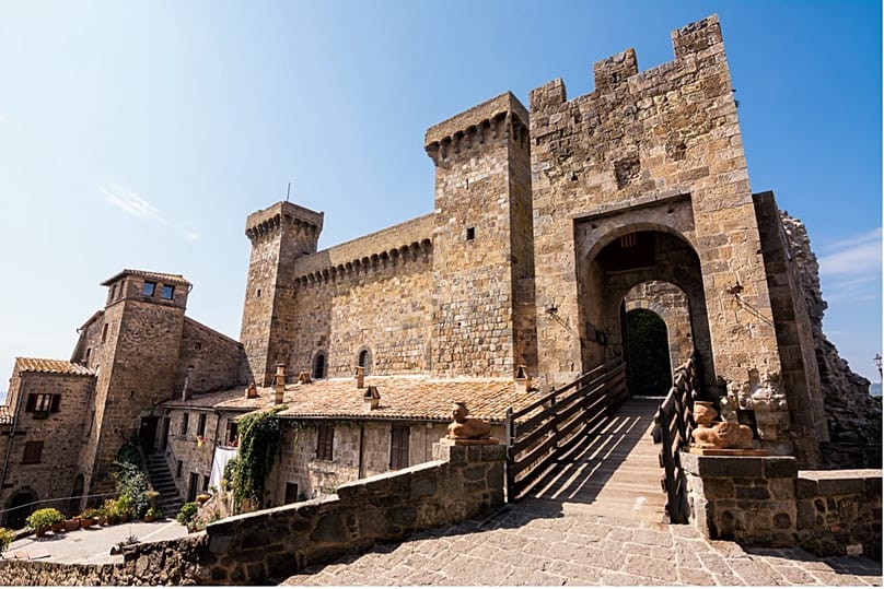 Fortezza monaldeschi di Cervara a Bolsena, Lazio