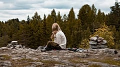 Trauernde suchen Trost in Heilretreats