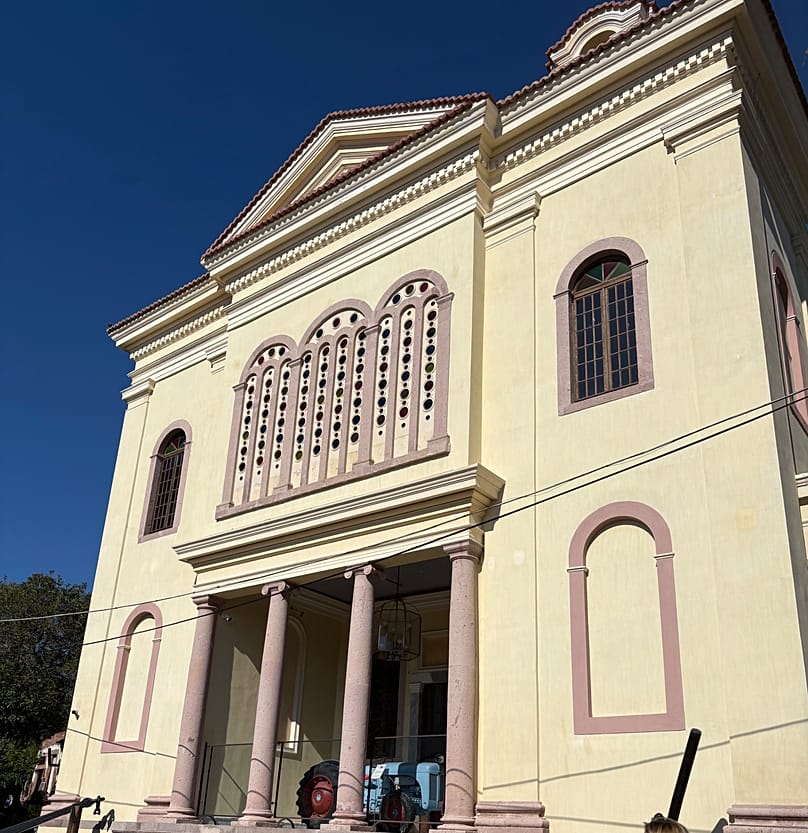 Cunda Taksiyarhis Kilisesi