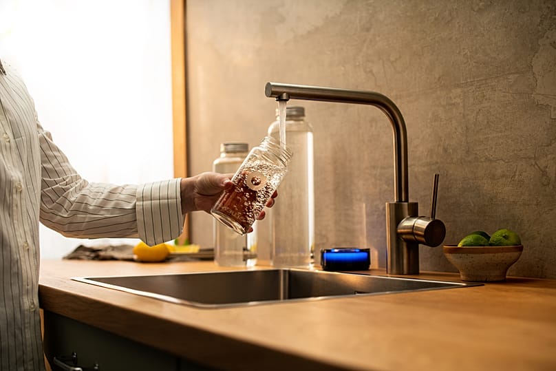 Nella regione dell’Alto Reno l’acqua potabile proviene direttamente dalla falda sotto il suolo. Prima di essere distribuita, deve essere trattata.