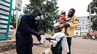 Ugandan government sets up border controls amid DRC Ebola outbreak