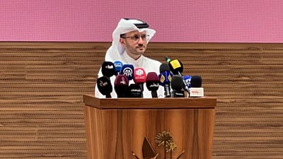 Le porte-parole du ministère qatari des affaires étrangères, le Dr Majed Al-Ansari, donne un point de presse le 19 mai 2026.