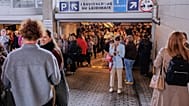 A litván lakosság pincékben és parkolókban húzta meg magát a légiriadó idejéig.