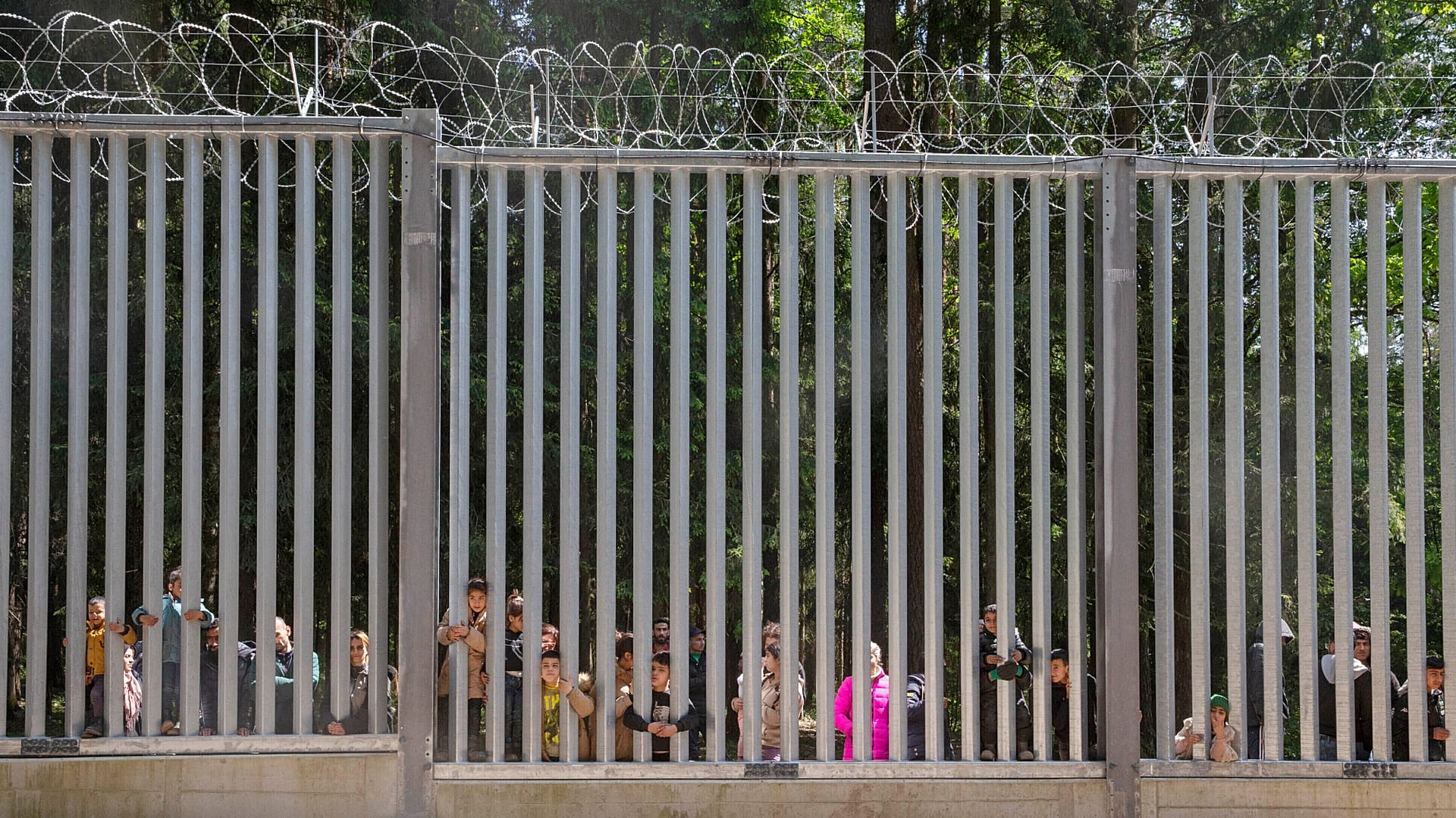 EU countries and Parliament clash on controversial return rules for migrants