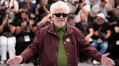 Pedro Almodóvar apela a europeus para que sejam 'escudo' contra Trump, Netanyahu e Putin, que descreve como 'monstros'