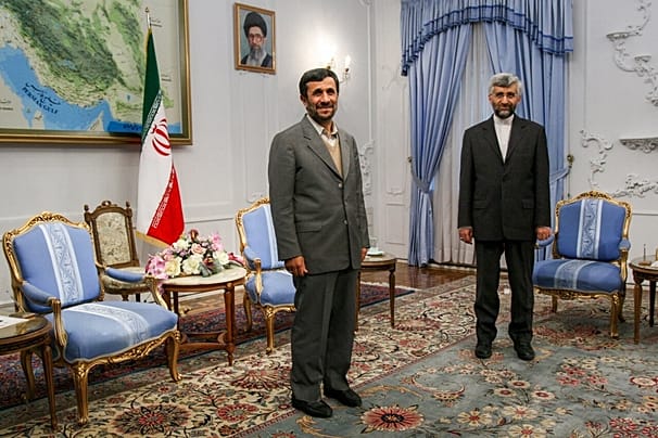 احمدی‌نژاد به نماد نسل تازه‌ای اصولگرایان رادیکال در جمهوری اسلامی بدل شد و الهام بخش بسیاری از نیروهای سیاسی تندرو در جریان اصولگرا تبدیل شد که همین حالا در حلقه‌های مرکزی قد