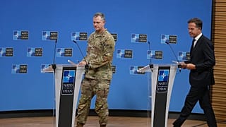 NATO Supreme Allied Commander Europe Alexus G. Grynkewich (L) and Secretary General Mark Rutte.