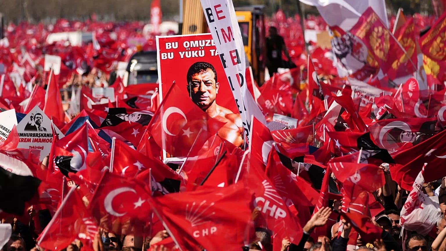 People shout slogans during a rally called by the Republican People's Party against the arrest of Mayor Ekrem İmamoğlu in Istanbul, 29 March, 2025