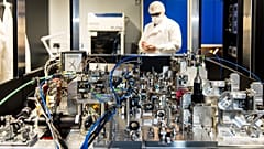 Premier banc d’essai d’ordinateur quantique au National Quantum Computing Centre britannique, 2025
