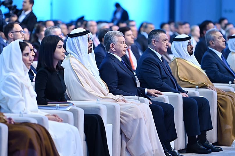 President Shavkat Mirziyoyev and UAE officials attend the Government Quality Award ceremony in Tashkent.