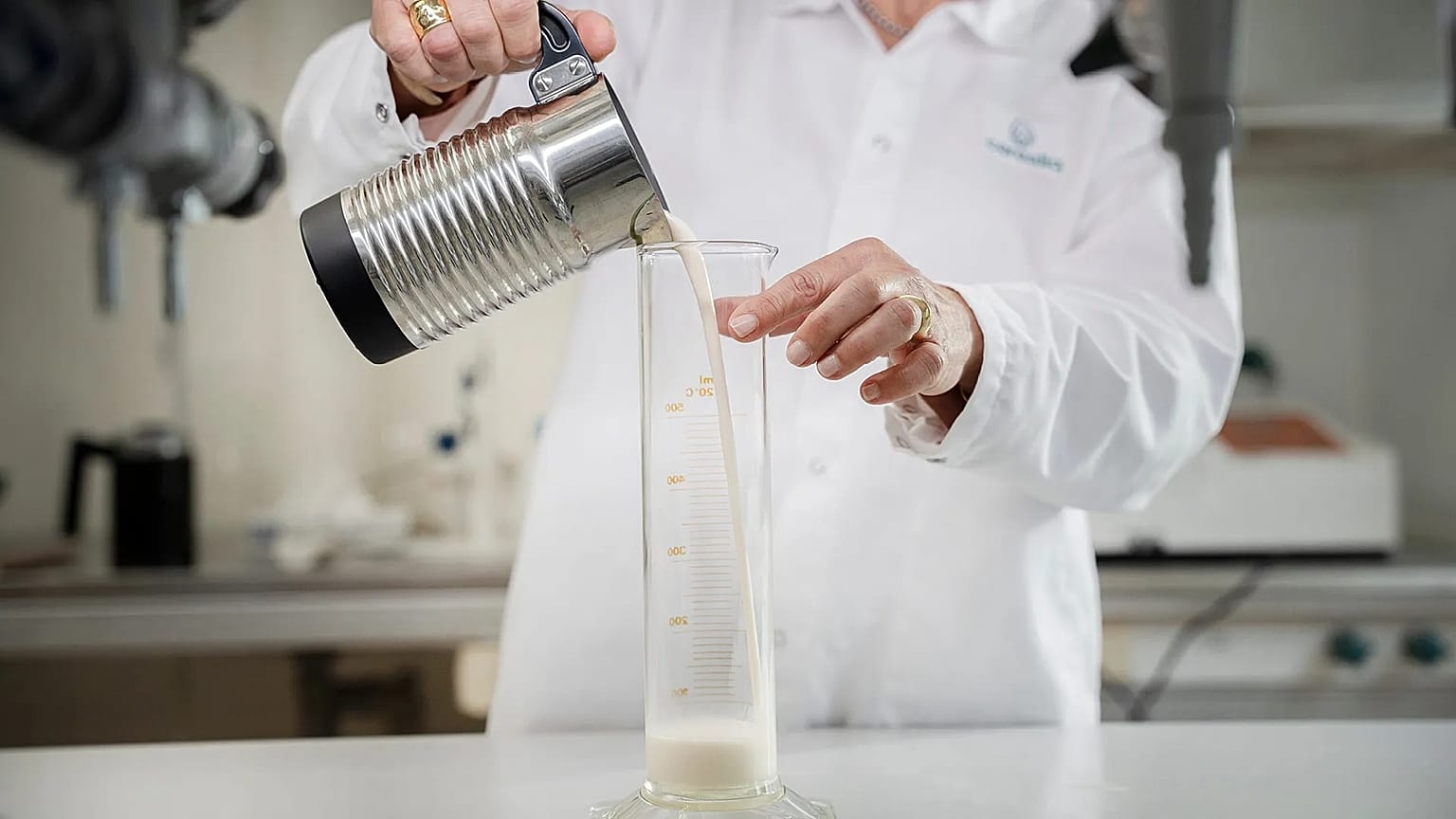 «Temos de tornar os nossos principais sistemas de produção alimentar mais inteligentes e mais eficientes», salienta Triantafillou (EPO)