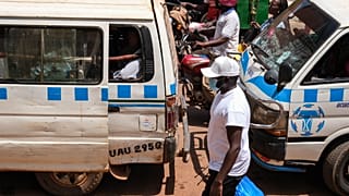 Ebola : l'Ouganda suspend tous les transports publics vers la RDC