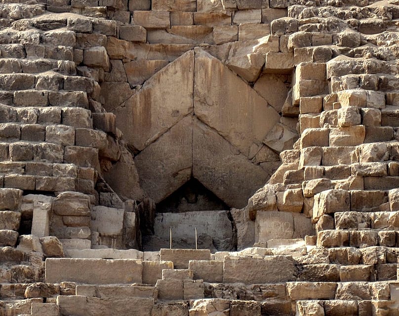 ورودی هرم خوفو مصر