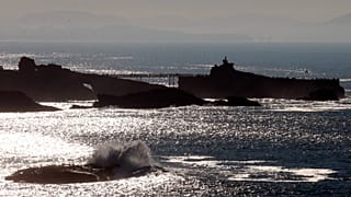 Blick auf den Atlantischen Ozean in Biarritz im Südwesten Frankreichs, Mittwoch, 27. Oktober 2021.