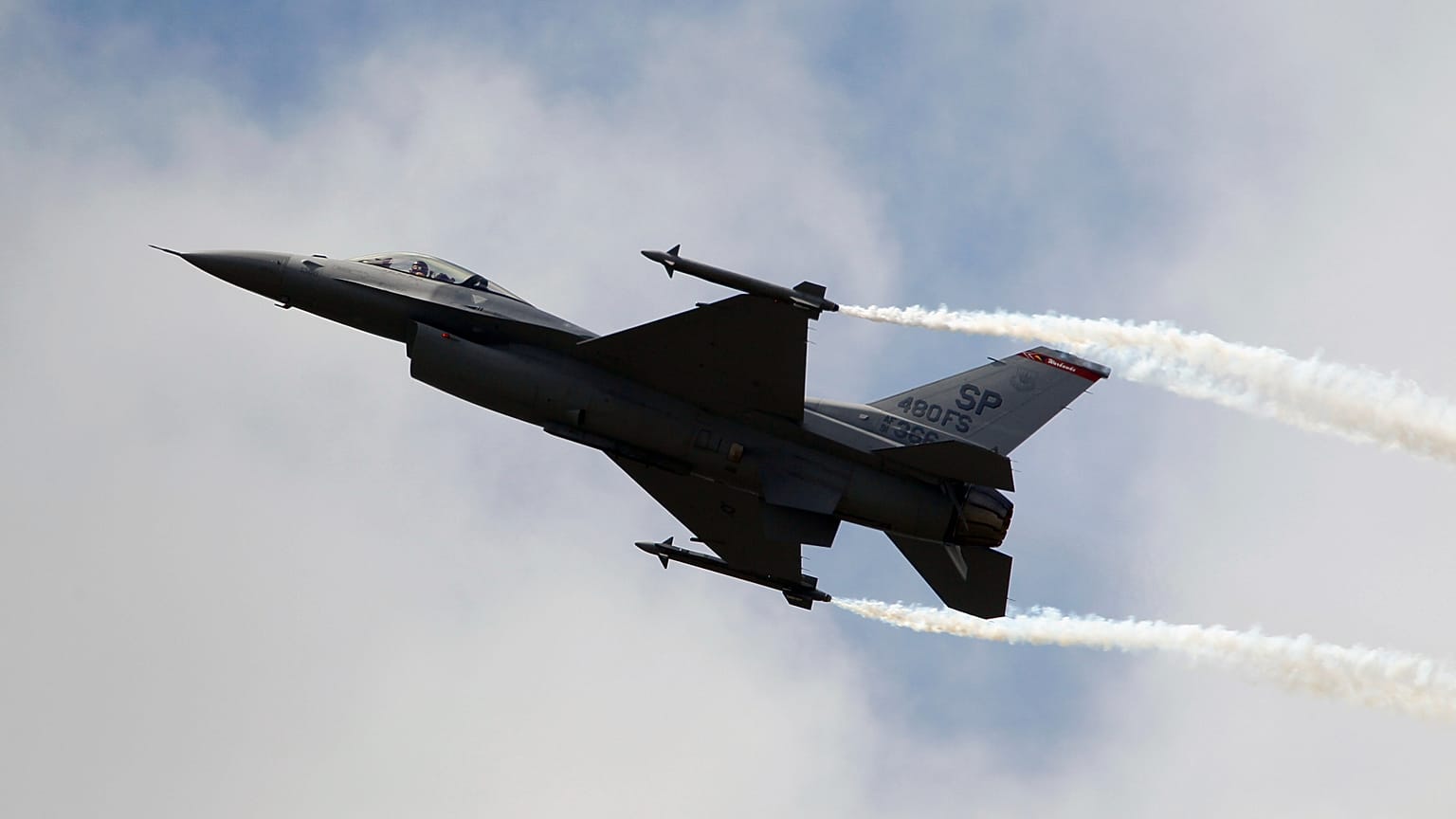 FILE – A Lockheed Martin F-16 jet fighter performs its demonstration flight on Jun22, 2011, at the 49th Paris Air Show at Le Bourget Airport, east of Paris. 